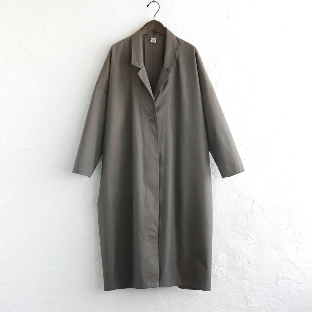 【美品】atelier Roughatourリネンコート　カーキブラウン 送料無料】 春と秋に コットンツイル テーラードカラー アトリエ