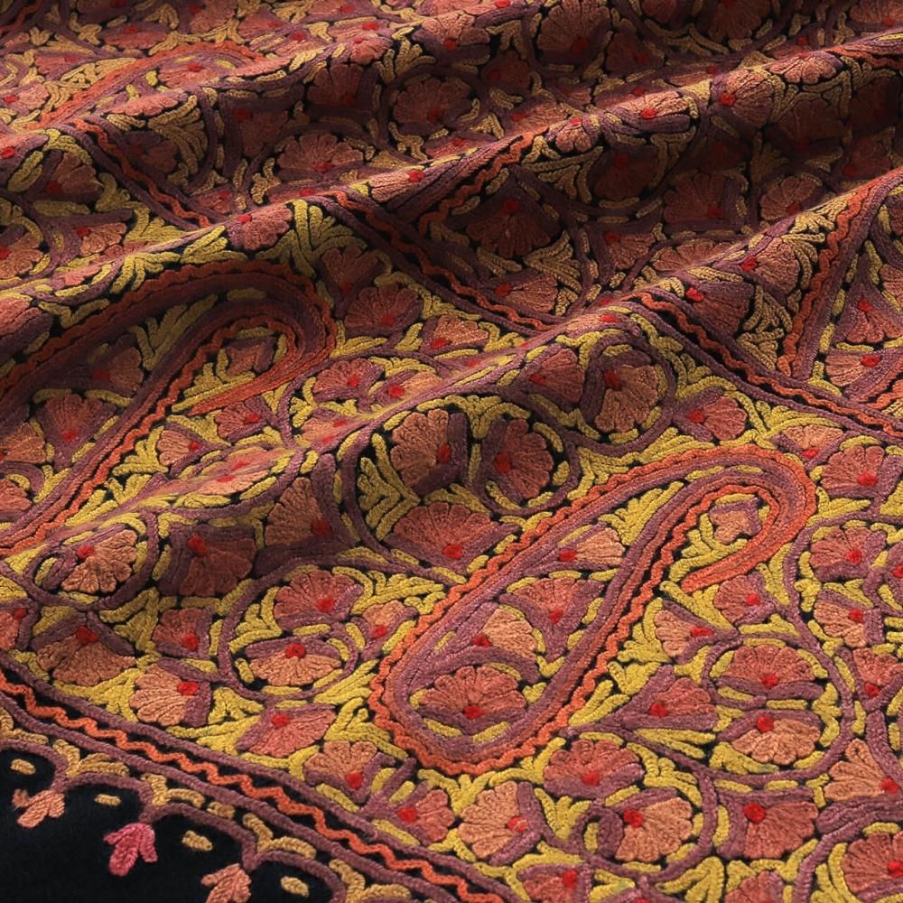 カシミール刺繍ストール | ブラック | 手刺繍 - アジアの手仕事 カシミール刺繍ストール | ブラック | 手刺繍 - アジアの手仕事