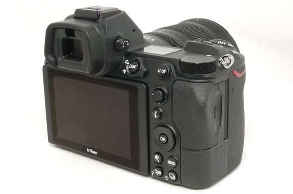 ニコン Z7 24-70mm F4付 元箱、保証書、プレミアムゴールド ニコン Z7 24-70mm F4付 元箱、保証書、プレミアムゴールド