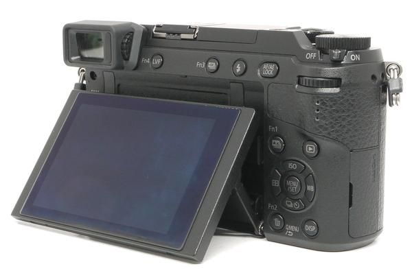 パナソニック LUMIX G DMC-GX7MK2K 12-32mm付 元箱一式付 新品 パナソニック LUMIX G DMC-GX7MK2K 12-32mm付 元箱一式付 新品
