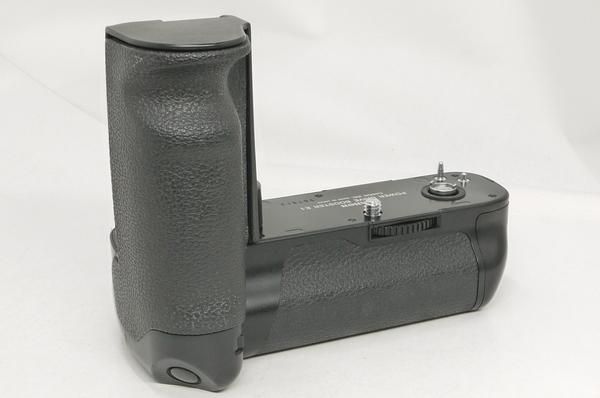 ★訳アリの美品★ キャノン EOS-1 ボディ/ ドライブブースター付 キャノン パワードライブブースター E1 (EOS 1V、1N、3、1用