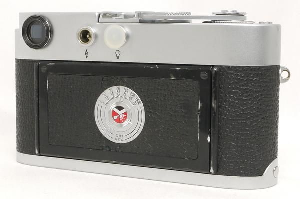 Leica M2 完動品　ライカ グレーペイントのライカM2試作機が36万ユーロで落札 - デジカメ