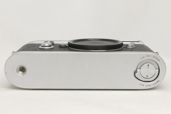 Leica M2 完動品　ライカ グレーペイントのライカM2試作機が36万ユーロで落札 - デジカメ