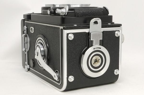 ローライフレックスT タイプ1(カールテッサー75mm F3.5)1958年 ローライフレックスT タイプ1(カールテッサー75mm F3.5)1958年