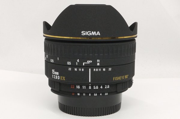 SIGMA fisheye 15mm f2.8 Canonマウント