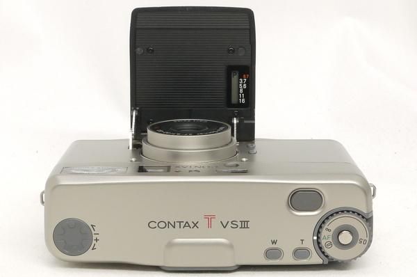 Lot - CONTAX T VSIII & CONTAX T2 CAMERAS