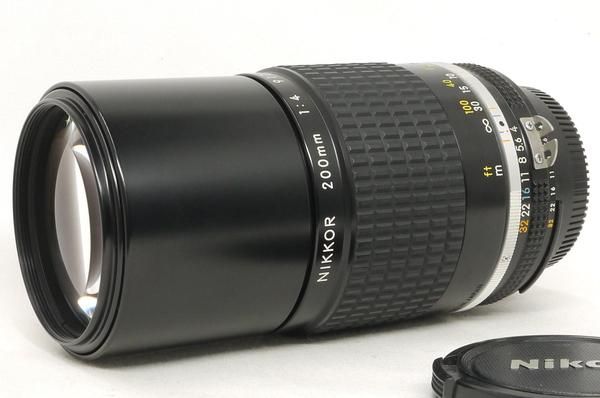 Nikkor 200mm f4 Ai-s