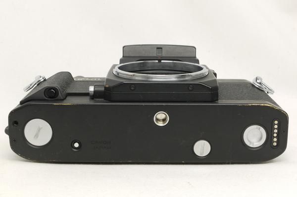 キャノン New F-1 AE 整備清掃済み - 日進堂カメラ オンライン キャノン New F-1 AE 整備清掃済み - 日進堂カメラ オンライン