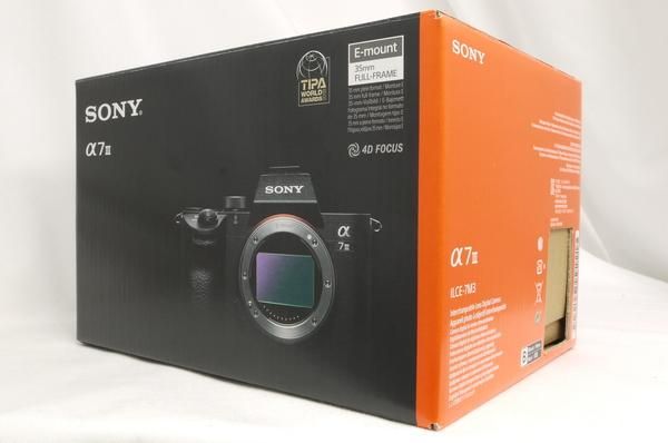 ソニー α7Ⅲ ILCE-7M3 ショット数482 元箱、保証書付 新品同様 ソニー α7Ⅲ ILCE-7M3 ショット数482 元箱、保証書付 新品同様