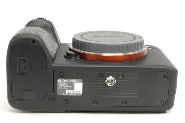 ソニー α7Ⅲ ILCE-7M3 ショット数482 元箱、保証書付 新品同様 ソニー α7Ⅲ ILCE-7M3 ショット数482 元箱、保証書付 新品同様