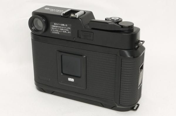 フジカ GS645 Professional レンジファインダー Fujica GS645 Professional - A 6x45 Rangefinder Review - By