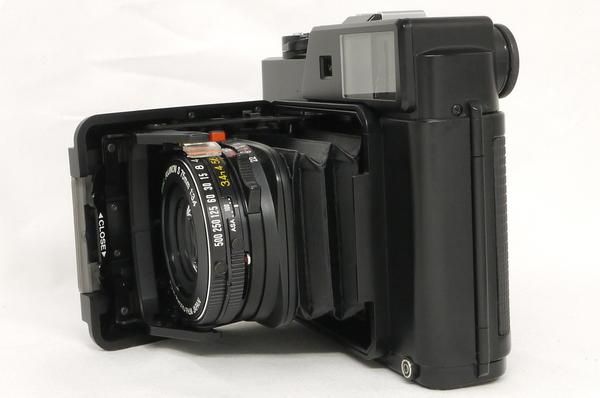 GS645 professional　フジカ Fujica GS645 Professional - A 6x45 Rangefinder Review - By