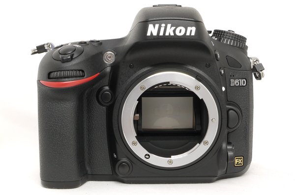 #DL03 Nikon D610 Digital SLR Camera 元箱付