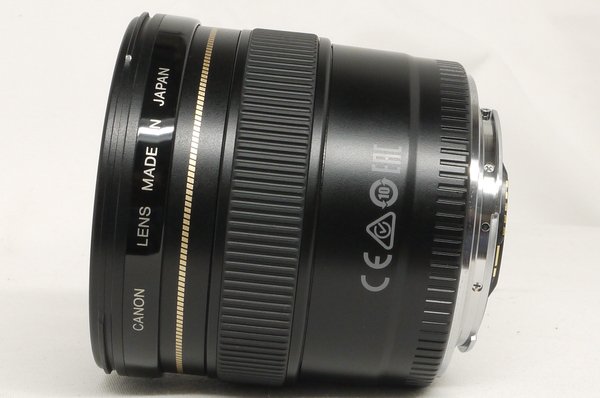 カメラ レンズ(単焦点) キャノン EF 20mm F2.8 フード、ケース付 新品同様 - 日進堂カメラ 