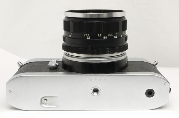 ミノルタ SR-2 55mm F1.8付 ケース付 整備清掃済み 美品 - 日進 ミノルタ SR-2 55mm F1.8付 ケース付 整備清掃済み 美品 - 日進