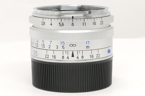 新品に近い　zeiss 50 f2 zm