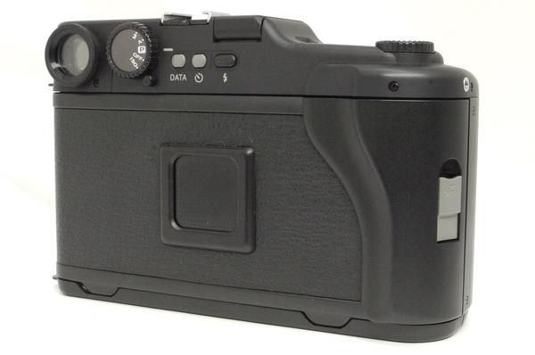 フジフィルム GA645W Professional フード、フィルター付 美品 フジフィルム GA645W Professional フード、フィルター付 美品