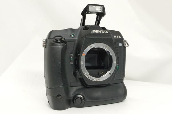 ペンタックス MZ-S (ワインダー付) 極上美品 - 日進堂カメラ ペンタックス MZ-S (ワインダー付) 極上美品 - 日進堂カメラ