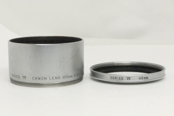 キャノン 135mm F3.5 (Lマウント) フード付 美品 - 日進堂カメラ キャノン 135mm F3.5 (Lマウント) フード付 美品 - 日進堂カメラ