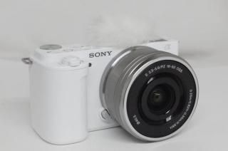 ˡ VLOGCAM ZV-E10 ۥ磻 (E PZ 16-50mm) åȿ130 2 Ʊ