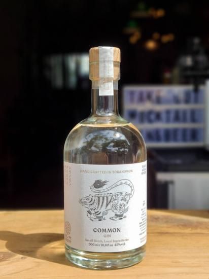 虎ノ門蒸留所 クラフトジン COMMON-コモン- 45度 500ml