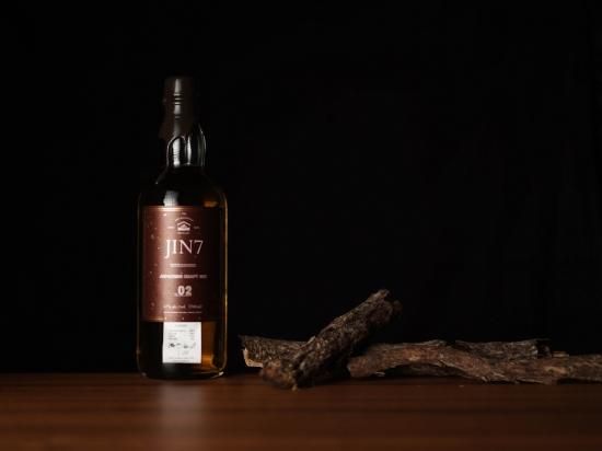 JIN7 series02 cherry blossom cask finish 700ml 47