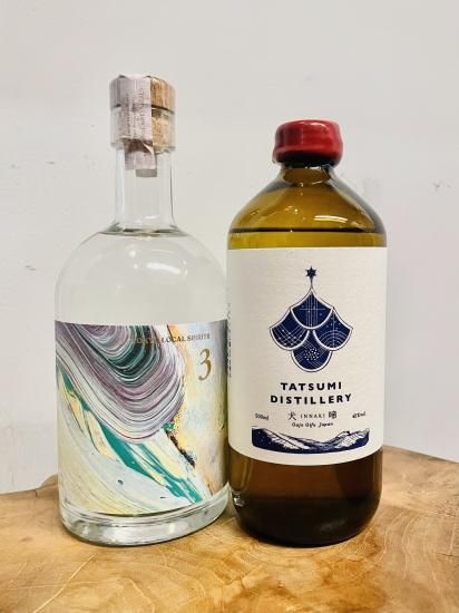 アルケミエジン 犬啼 500ml 45% & 虎ノ門 三周年ジン uta 500ml 46% 2 ...