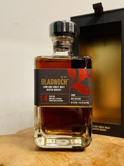 ブラッドノック 14年 / 700ml 46.7% ブラッドノック 14年 / 700ml 46.7%