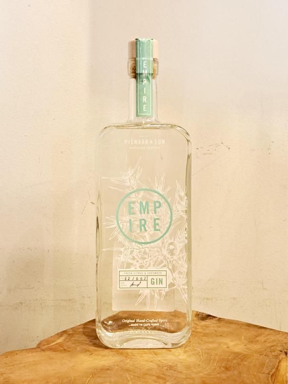 ѥ  / 750ml 43%