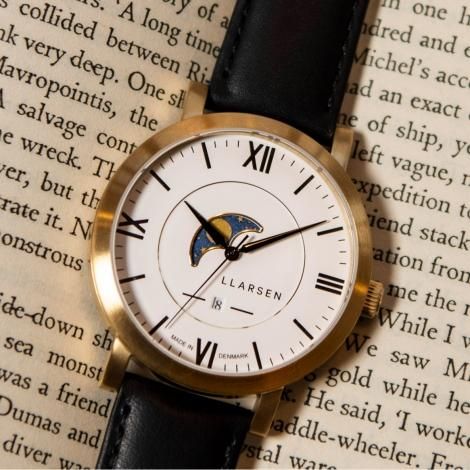 Fossil moon deals phase watch