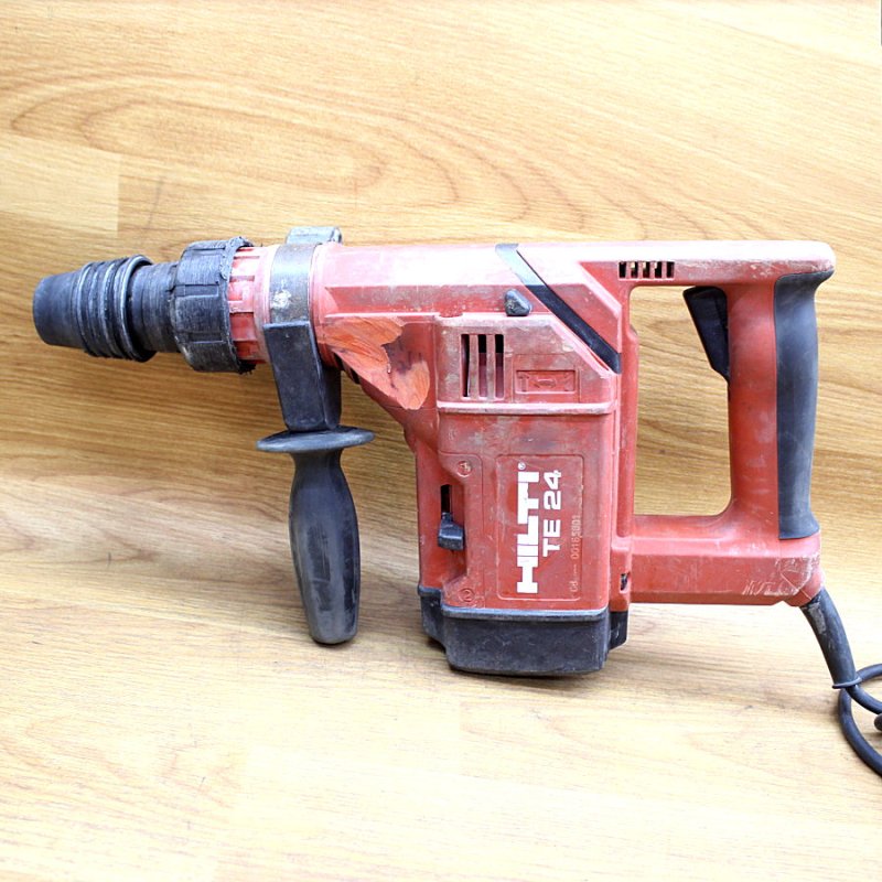 HILTI/ヒルティ 32mmロータリーハンマドリル TE24【愛知店】 - 中古