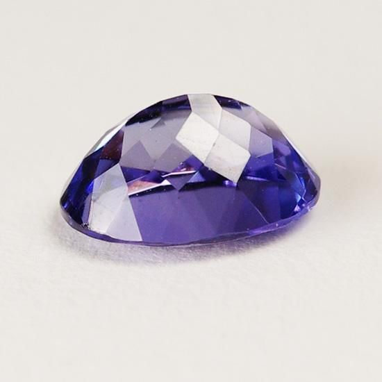 天然カラーストーン 2.20ct タンザナイト オーバル - Lamp 天然カラーストーン 2.20ct タンザナイト オーバル - Lamp
