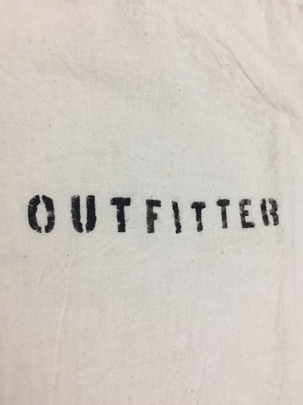 OUT FITTER (natural)