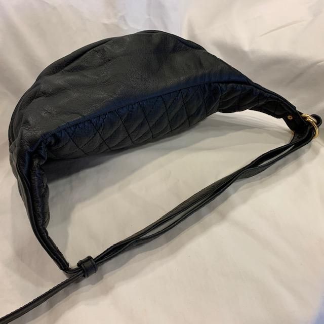63Leathers original Leather Pouch V type (Color Stitches 63Leathers original Leather Pouch V type (Color Stitches