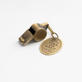 <img class='new_mark_img1' src='https://img.shop-pro.jp/img/new/icons1.gif' style='border:none;display:inline;margin:0px;padding:0px;width:auto;' />US Import Brass made Emergency whistle. ֥饹ۥå ū⡼ƥ롡۵޻ū