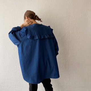 <img class='new_mark_img1' src='https://img.shop-pro.jp/img/new/icons56.gif' style='border:none;display:inline;margin:0px;padding:0px;width:auto;' />frill sailor blouse(denim)