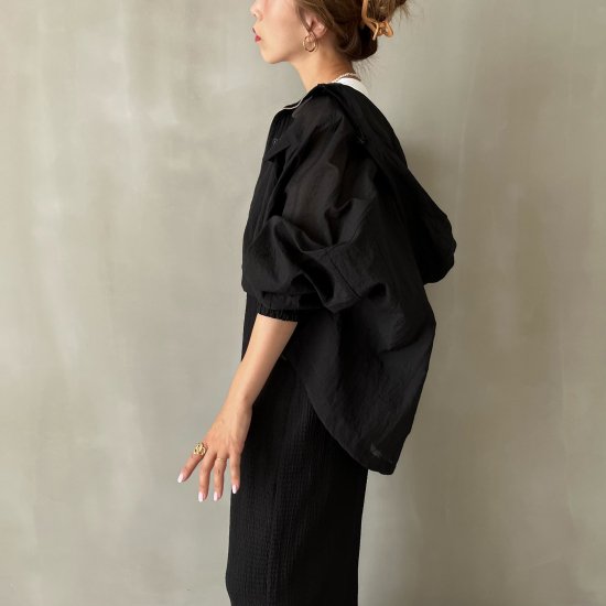 sheer light outer(black) - HOWDY.