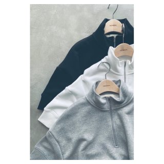 <img class='new_mark_img1' src='https://img.shop-pro.jp/img/new/icons56.gif' style='border:none;display:inline;margin:0px;padding:0px;width:auto;' />half sleeve zip sweat