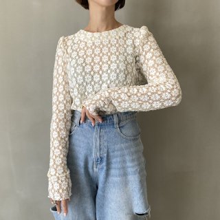 <img class='new_mark_img1' src='https://img.shop-pro.jp/img/new/icons56.gif' style='border:none;display:inline;margin:0px;padding:0px;width:auto;' />puff sleeve flower tops(IV)