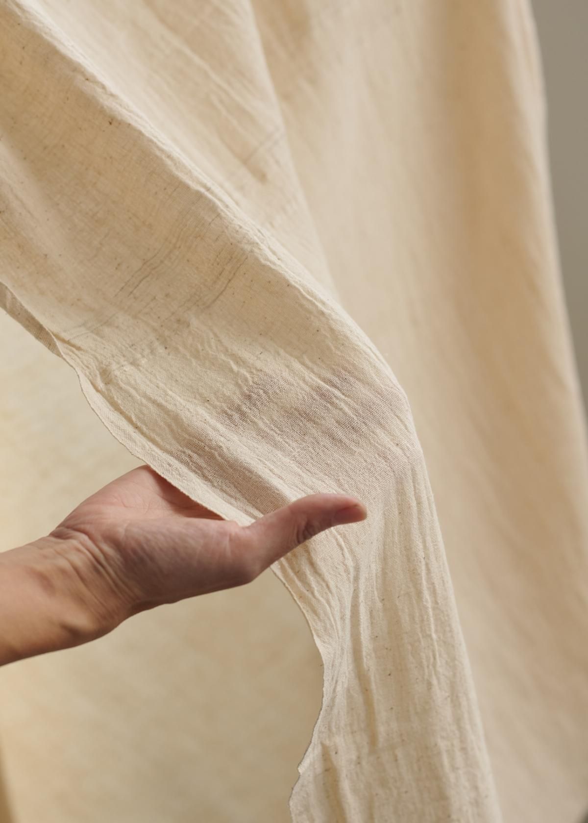 KHAMIRアンバーチャルカカラコットンカディ/Kala Cotton Yardage KHAMIRアンバーチャルカカラコットンカディ/Kala Cotton Yardage