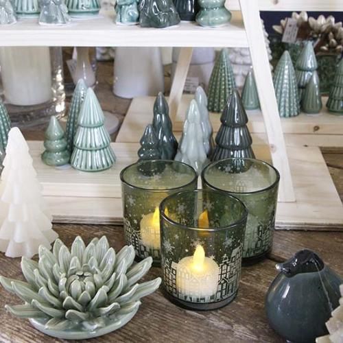 <img class='new_mark_img1' src='https://img.shop-pro.jp/img/new/icons14.gif' style='border:none;display:inline;margin:0px;padding:0px;width:auto;' />CANDLE HOLDER STREETS GREEN S