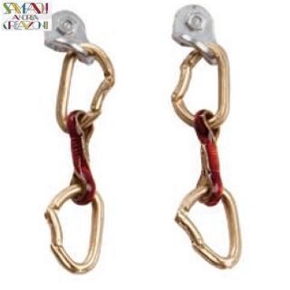 <img class='new_mark_img1' src='https://img.shop-pro.jp/img/new/icons12.gif' style='border:none;display:inline;margin:0px;padding:0px;width:auto;' />【メール便】 アンドレアサンポーリ(ANDREA SAMPOULI) ピアス クイックドロー (カラー:レッド) 【ANP014RD】