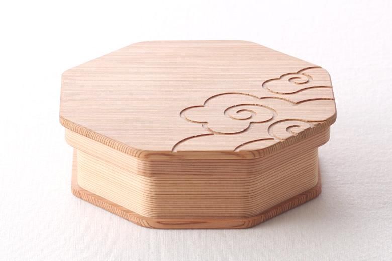 八角一段お弁当箱(小)/雲紋柄|箱屋常吉 -TSUNEKICHI- 八角一段お弁当箱(小)/雲紋柄|箱屋常吉 -TSUNEKICHI-