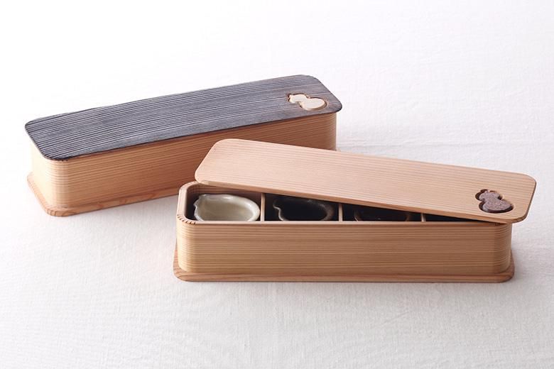 ひょうたん型鮫肌秞陶器 クラシノウツワ｜みじん唐草 花型小付｜西海陶器 | SAIKAI B