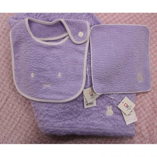出産お祝いに最適 ミッフィー名入れバスタオルセット 箱入 Mf0230 05 0113 0001 ギフトのタニタ 真心を贈る店