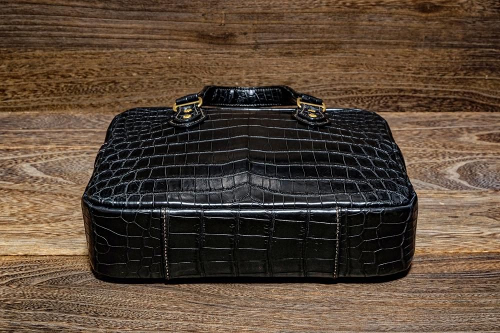 O.G.BROS クロコダイルOG-19 ハンドバッグオージーブロス黒zx5 Mk2 5-P