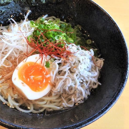 しらすラーメン | 愛媛大学共同開発 - 佐田岬の鬼