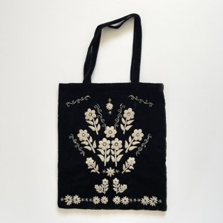 <img class='new_mark_img1' src='https://img.shop-pro.jp/img/new/icons14.gif' style='border:none;display:inline;margin:0px;padding:0px;width:auto;' />Bonjour diary<br>big tote bag<br>black velvet