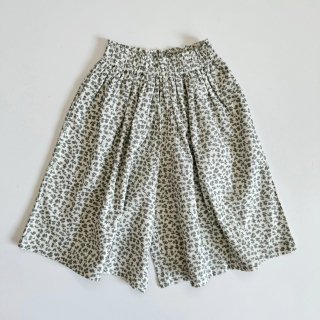 <img class='new_mark_img1' src='https://img.shop-pro.jp/img/new/icons14.gif' style='border:none;display:inline;margin:0px;padding:0px;width:auto;' />little cotton clothes<br>Organic Ruth Culottes<br>Porcelain Floral<br>(4-5y,5-6y,6-7y,7-8y)