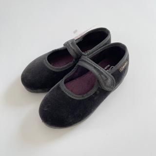 Cienta<br>Formal Strap Shoes<br>Gray<br>23(14cm)～34(21cm)